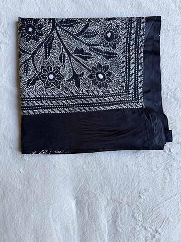 Kantha Hand-Embroidered Silk Scarf - sk_blk040